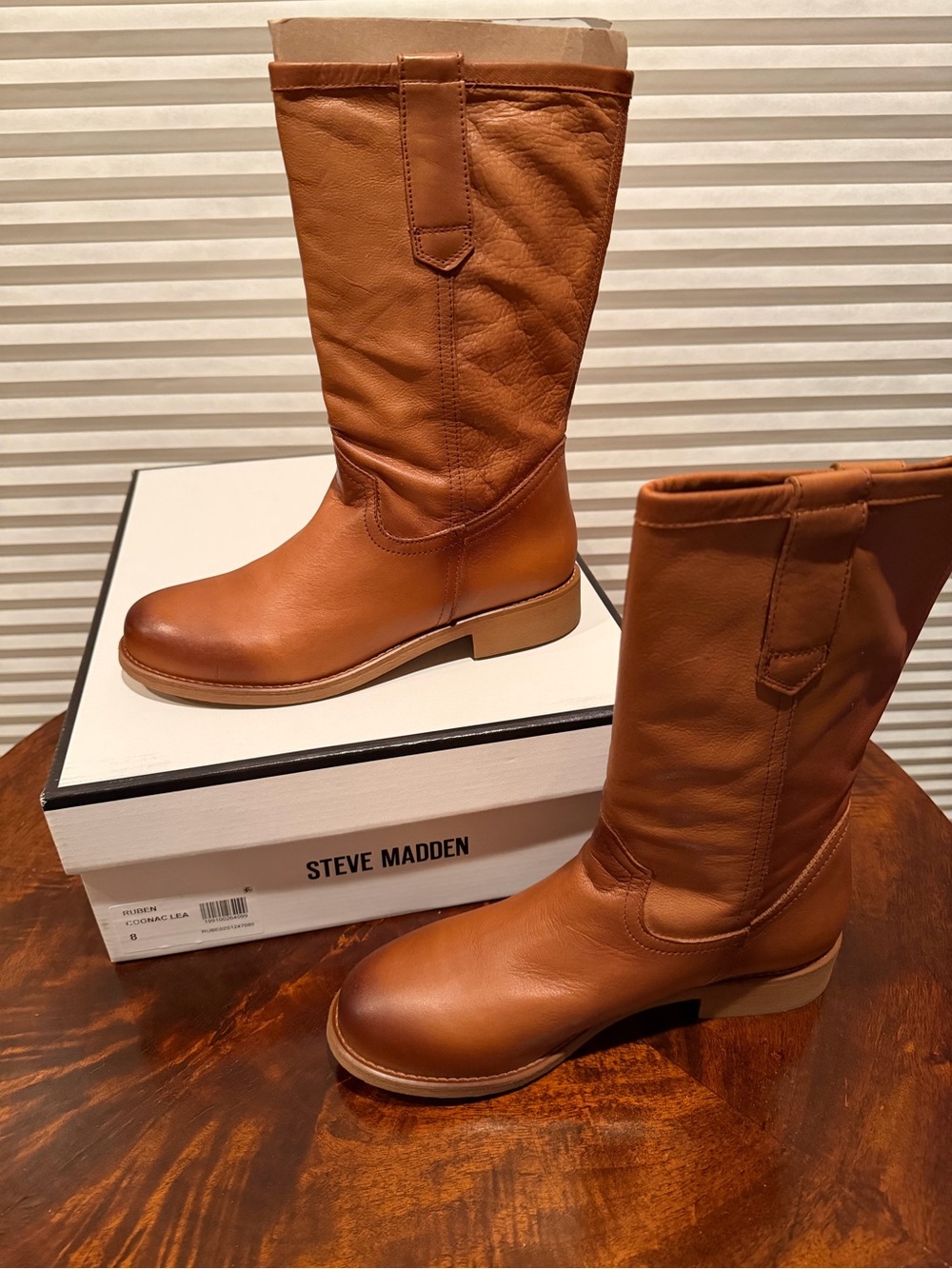 Steve Madden Women's Leather boots in Cognac, size 8 New in the box